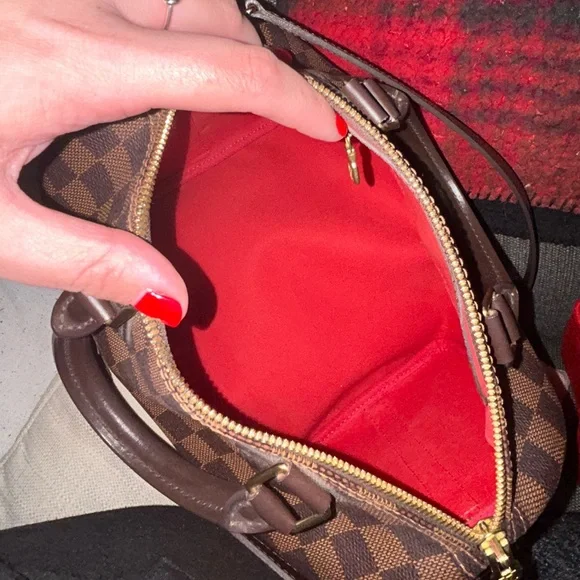 Louis Vuitton Damier Ebene Speedy Bandouliere 25 - Picture 16 of 16